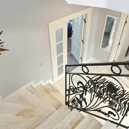 Opera Müstakil Villa